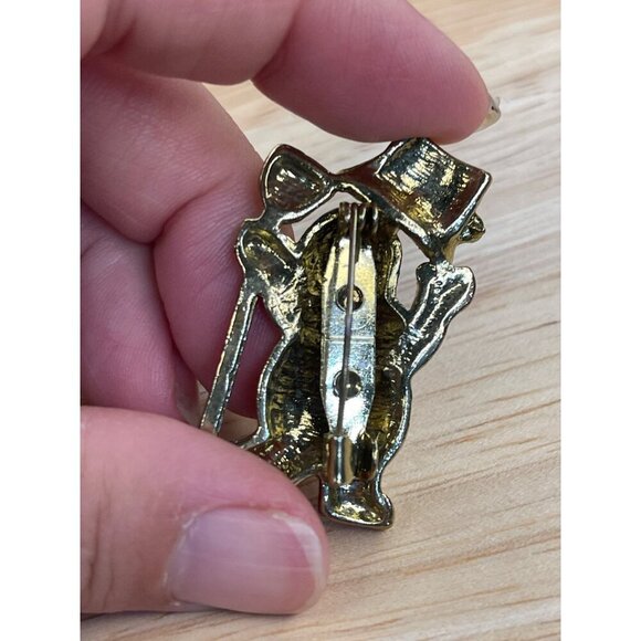 Vintage Snowman Brooch $5 with bundle - Picture 4 of 8